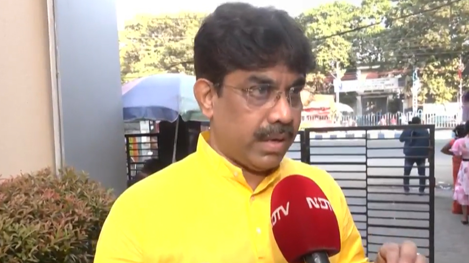 "Bengal Neglects Bakim Chatterjee": Great Grandson Amid Vande Mataram Debate