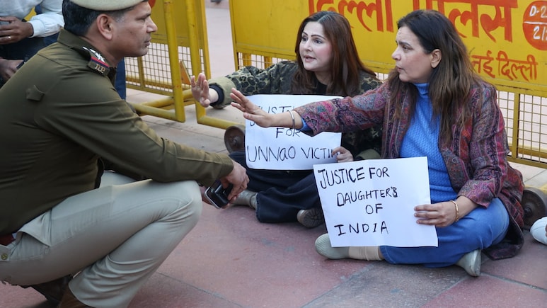 जेल में ही रहेंगे कुलदीप सेंगर, कौन हैं वो 2 जिन्&zwj;होंने लगा दिया था पूरा जोर