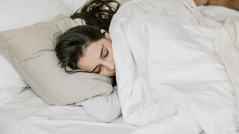 5 Sleep Hygiene Hacks For Better Rest In 2026