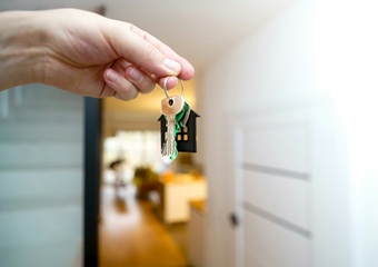 ये टेक कंपनी दे रही अपने कर्मचारियों को 1.5 करोड़ के फ्लैट, जानें क्यों