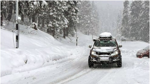 Kashmir Weather: कश्मीर जाने वाले सावधान! तुरंत पढ़ लें ये एडवायजरी, वरना बीच सड़क पर जब्त हो सकती है आपकी गाड़ी