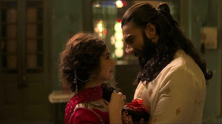 'धुरंधर' बनी भारत की दूसरी सबसे कमाऊ एडल्ट फिल्म, जानें लिस्ट में बाकी चार कौन-सी A रेटेड फिल्में