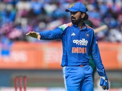 India vs South Africa 3rd ODI LIVE Score: 6, 6, 4 - Gautam Gambhirs Bold Call Backfires; KL Rahul Forced To Take Audacious Gamble