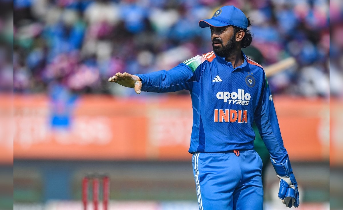 India vs South Africa 3rd ODI LIVE Score: 6, 6, 4 - Gautam Gambhirs Bold Call Backfires; KL Rahul Forced To Take Audacious Gamble