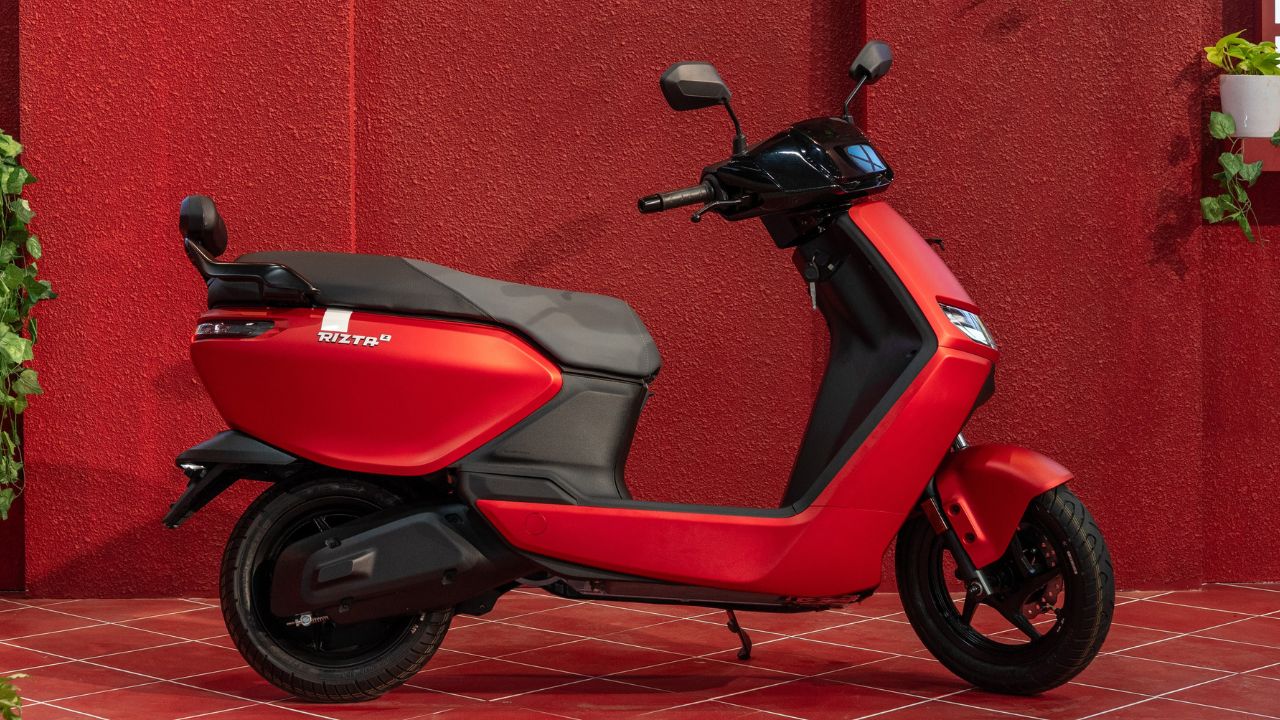 Ather Energy के Rizta इलेक्ट्रिक स्कूटर को मिला जोरदार रिस्पॉन्स, 2 लाख यूनिट्स से ज्यादा की बिक्री