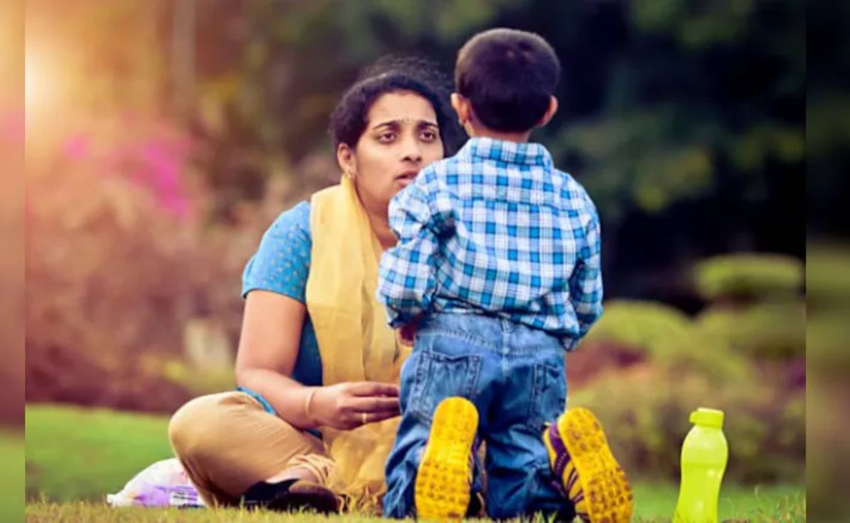 स्कूल की छुट्टियां कब पड़ेंगी 2025, दिल्ली में विंटर ब्रेक कब है, सर्दियों की छुट्टियां कब से शुरू हैं, बच्चों के लिए घर पर बने स्नैक्स, हेल्दी स्नैक्स फॉर किड्स, स्कूल में छुट्टी कब पड़ेगी, विंटर वेकेशन 2025-2026, सर्दियां कब से स्टार्ट है, School holidays in 2025, Winter break in Delhi schools 2025, When will winter vacation start in 2025, Delhi NCR school winter break dates, Best homemade snacks for kids in winter, When do winters start in India, School chutti kab padegi, Winter break planning for kids. Latest and Breaking News on NDTV