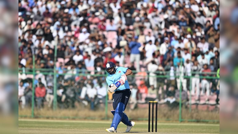 Video: खचाखच भरा SMS, रोहित शर्मा के लिए जुटी इंटरनेशनल जैसी भीड़, तूफानी शतक देख क्रेजी हुए फैंस