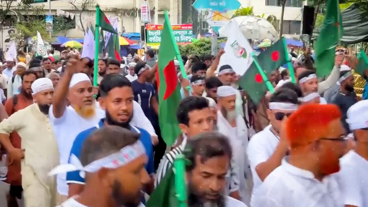 Rift Within Bangladesh's Student-Led Party Widens Over Jamaat Alliance