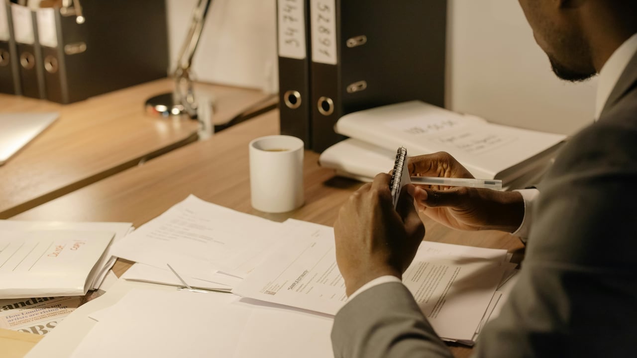 Use a stand for your devices; Use a stand for your devices;