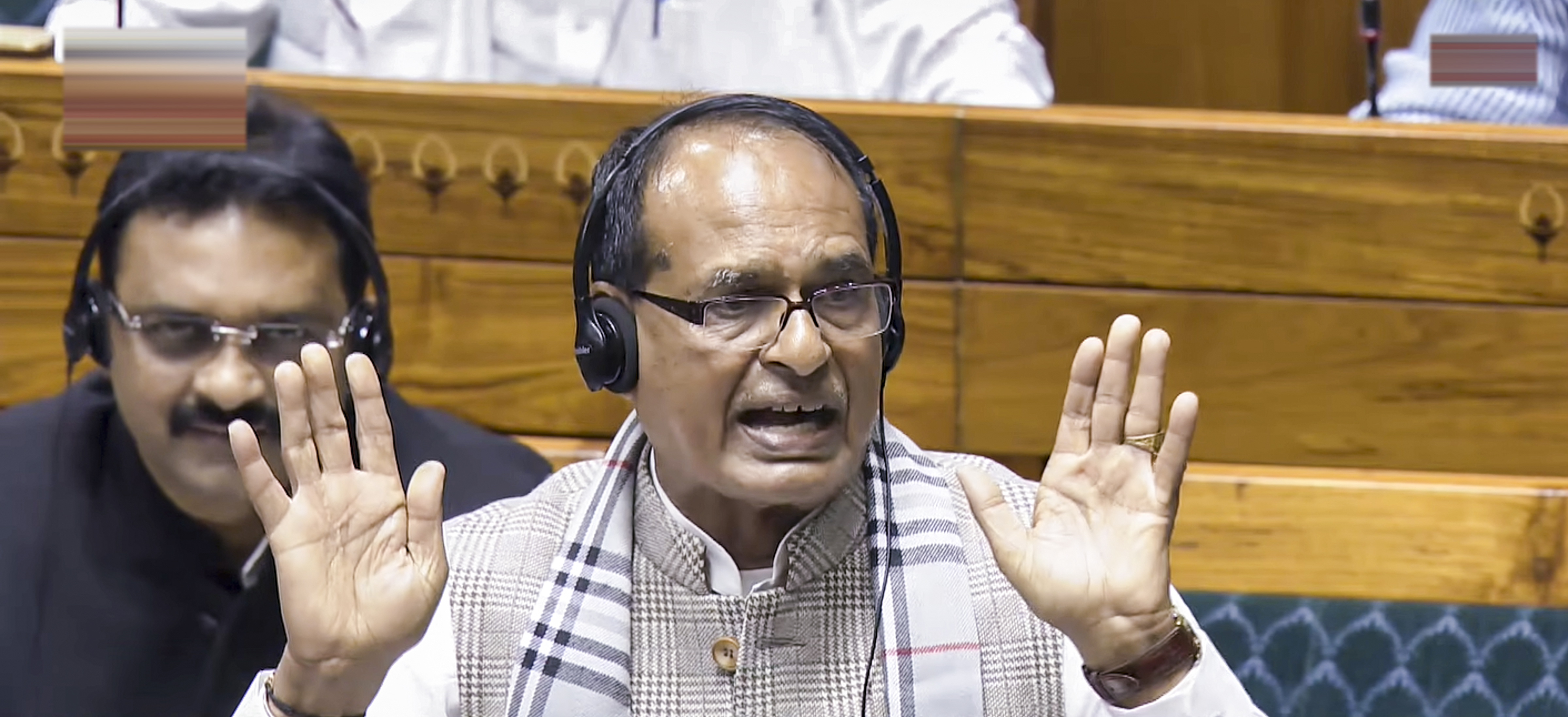 कांग्रेस ने 'जवाहर रोजगार योजना' का नाम बदला था, तो क्या नेहरू जी का अपमान हो गया : लोकसभा में ग्रामीण विकास म