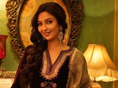 Inside <i>Dhurandhar</i> Actor Saumya Tandon's Luxe Walk-In Closet And Chic Shoe Collection