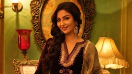 Inside <i>Dhurandhar</i> Actor Saumya Tandon's Luxe Walk-In Closet And Chic Shoe Collection