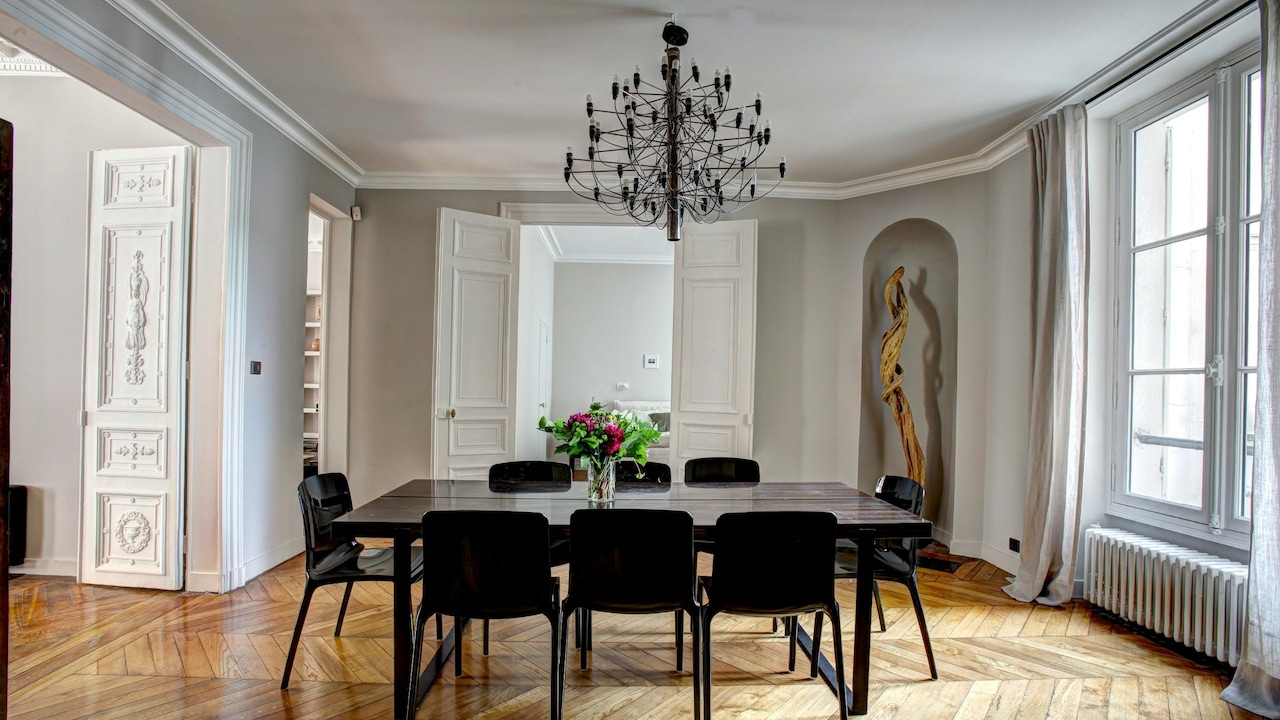 Top Space-Saving Dining Table Sets Under ₹20,000 For Modern Compact Homes Top Space-Saving Dining Table Sets Under ₹20,000 For Modern Compact Homes