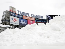 अमेरिका में विंटर स्टॉर्म का कहर, हजारों उड़ान रद्द, न्यूयॉर्क में 10 इंच तक गिरी बर्फ