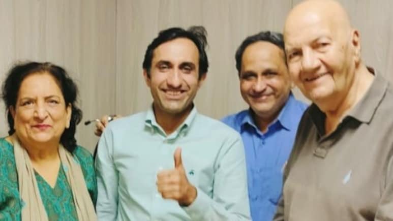 Prem Chopra Was Diagnosed With "Severe Aortic Stenosis", Reveals Son-In-Law Sharman Joshi