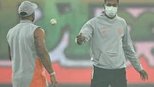 IND vs SA LIVE Score, 4th T20I: Toss Delayed Due To Extreme Weather, Hardik Pandya's Photo In Mask Is Viral; Shubman Gill Ruled Out
