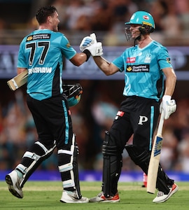 Matt Renshaw, Jack Wildermuth Centuries Guide Brisbane Heat To Highest BBL Chase