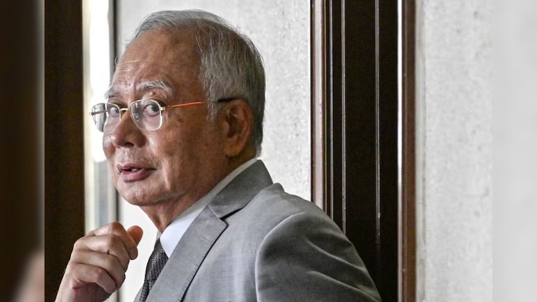 मलेशिया के पूर्व PM नजीब रज्जाक को और 15 साल की जेल, 25 हजार करोड़ का जुर्माना भी; क्या है 1MDB महाघोटाला?