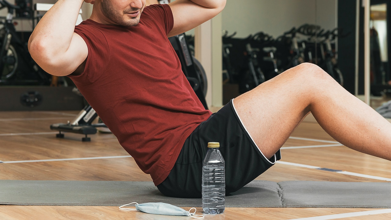 How To Choose Mens Shorts For Gym, Travel, And More