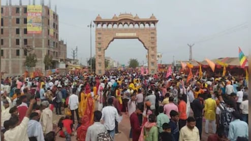 खाटूश्यामजी: 19 घंटे इंतजार के बाद बाबा श्याम के दर्शन, खाटू में उमड़ा श्रद्धालुओं का जनसागर