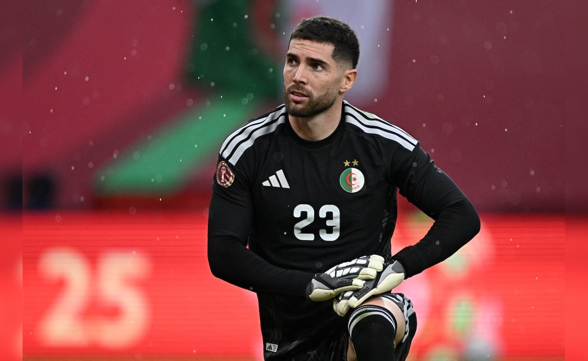 France Legend Zinedine Zidane Watches Son Luca Star For Algeria In AFCON