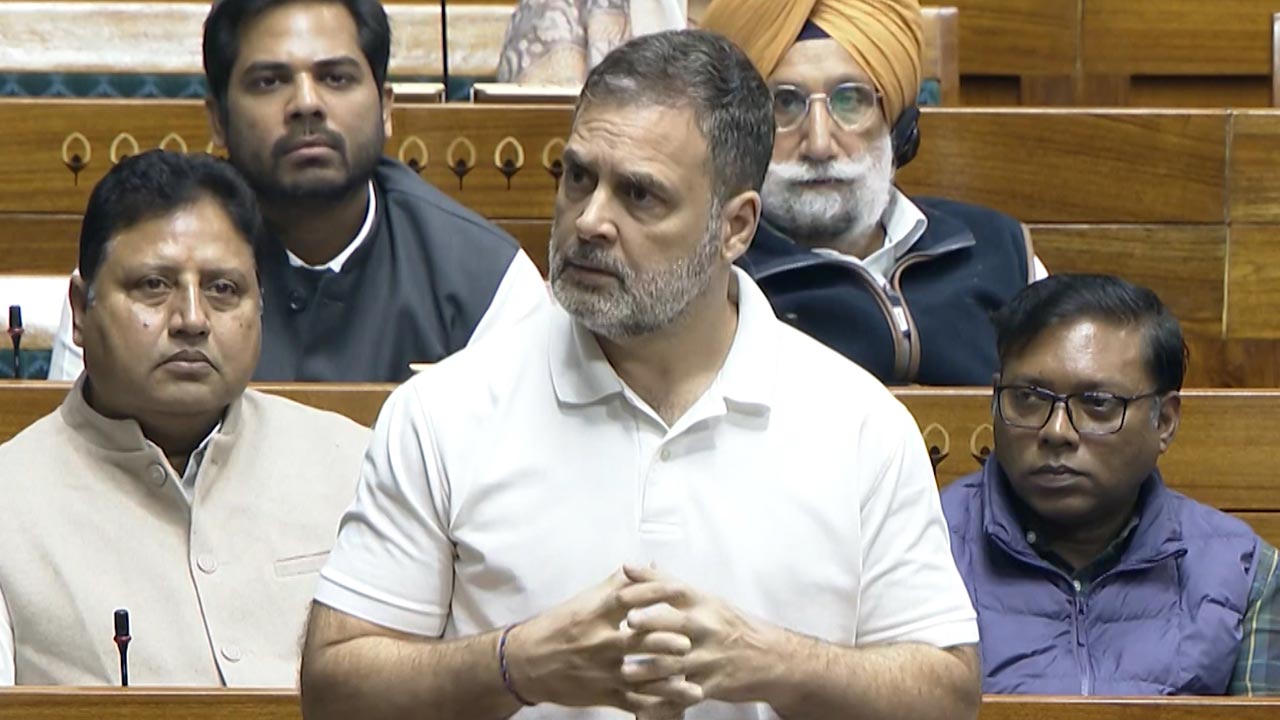 Rahul Gandhi Raises Pollution Issue In Parliament