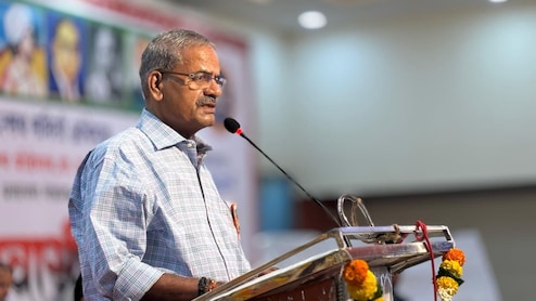 Pune Nashik Rail :  चाकणच्या विकासाला 'ब्रेक'! पुणे-नाशिक रेल्वे मार्गात बदल, आढळराव पाटलांचा गंभीर इशारा