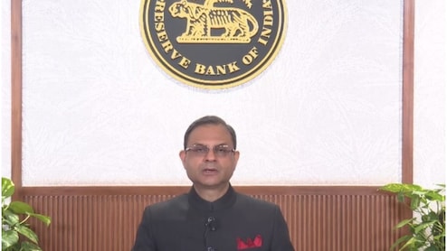 RBI Repo Rate Cut: आरबीआई ने रेपो रेट घटाया, होम लोन और कार लोन होंगे सस्ते, EMI में मिलेगी राहत, पढ़ें पूरी खबर