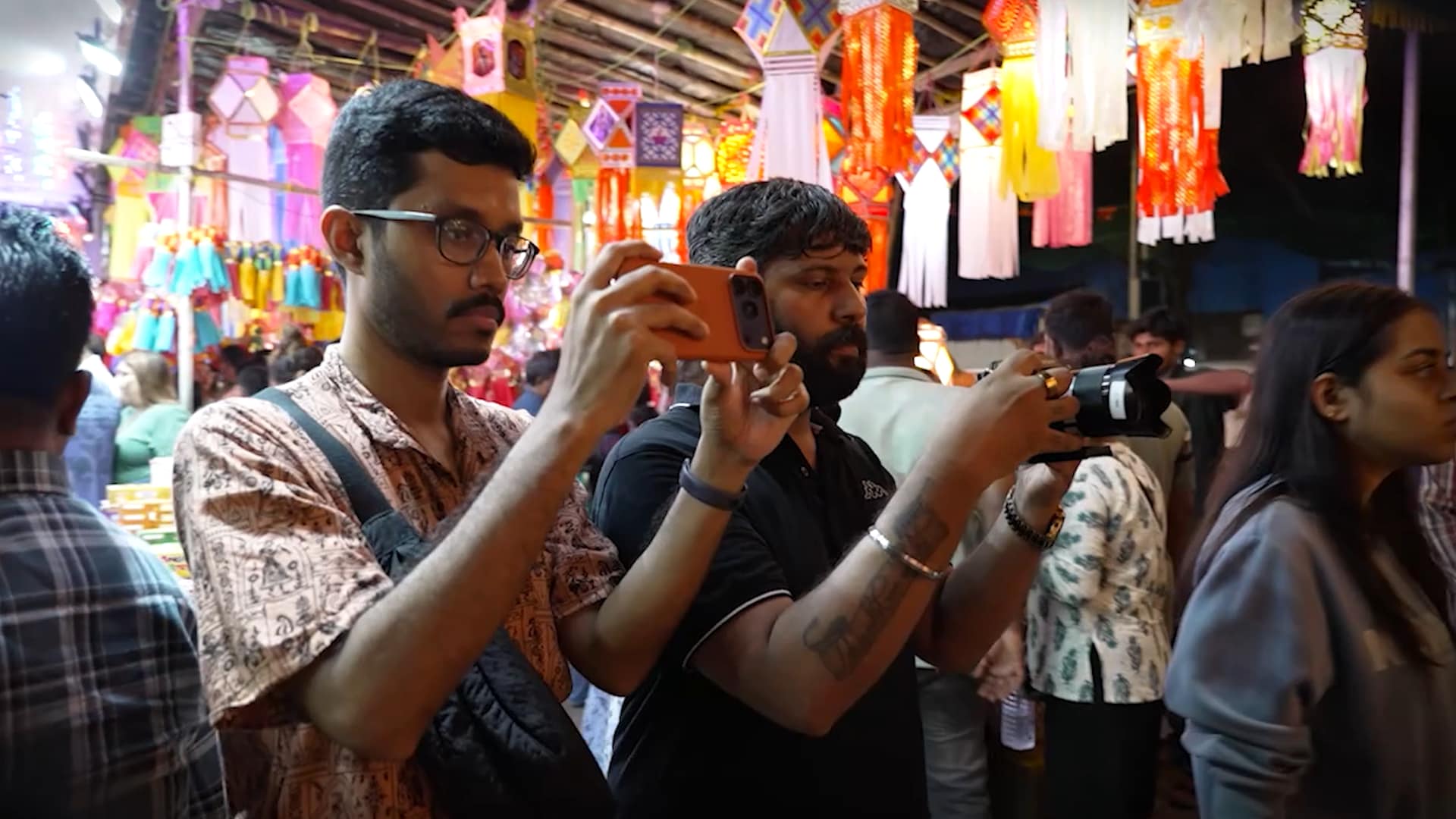 iPhone 17 Pro vs Professional Camera: Who Truly Wins?