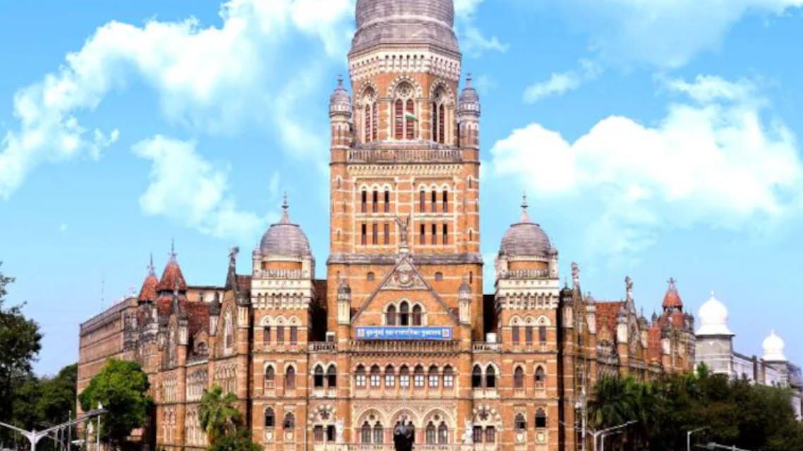 ठाकरे vs शिंदे की शिवसेना या बाजी मारेगी BJP, जानिए 75000 करोड़ के BMC के सत्ता की कहानी