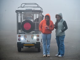 न कोहरा न कंपकंपाने वाली सर्दी... दिल्ली में मौसम क्यों 'बेईमान', यूपी में अलीगढ़ से गोरखपुर तक कोहरे का कहर