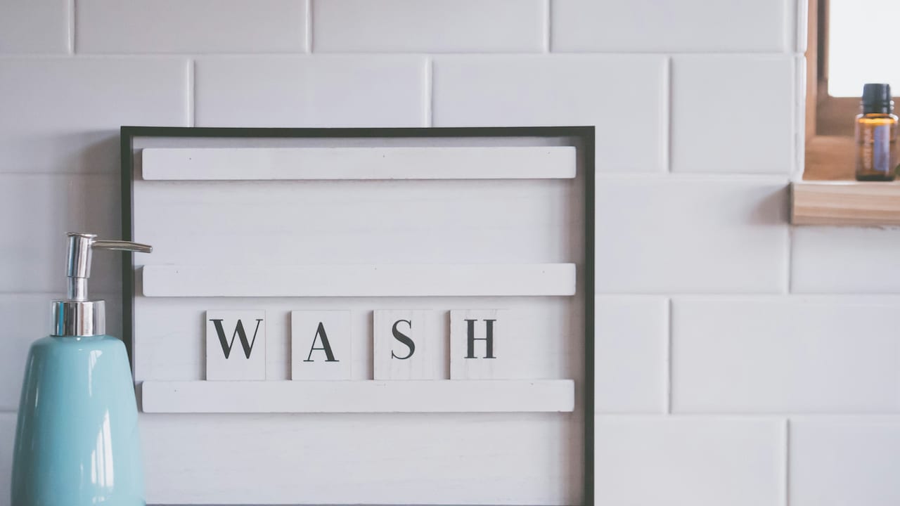 Flipkart Buy Buy Sale Brings Big Discounts on Top Body Wash Essentials Flipkart Buy Buy Sale Brings Big Discounts on Top Body Wash Essentials