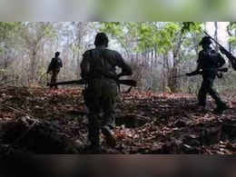 सुकमा में सुरक्षाबलों से मुठभेड़ में महिला समेत तीन माओवादी ढेर, हथियार और विस्फोटक बरामद