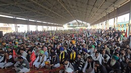एथेनॉल फैक्ट्री विवाद: 20 दिन का समय, महापंचायत की फिर चेतावनी... किसानों के महापड़ाव में क्या हुआ?