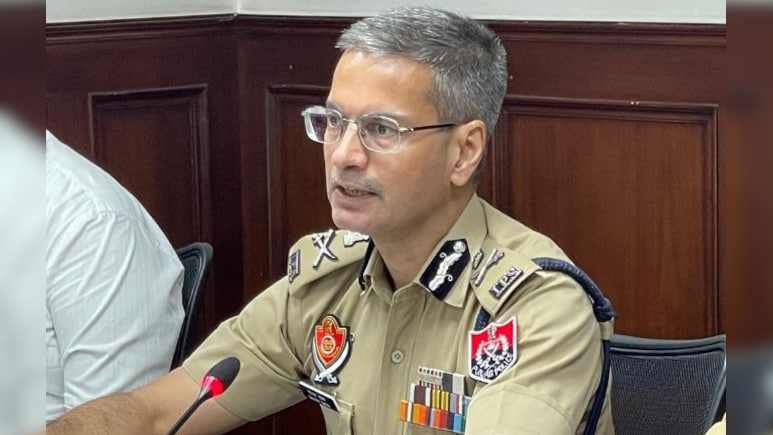 आर्मी यूनिफॉर्म से नार्को-टेरर तक: पंजाब पुलिस ने स्मगलिंग मॉड्यूल का किया भंडाफोड़, सेना का भगोड़ा भी गिरफ्तार