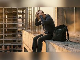 परीक्षा में नकल करते पकड़ा तो छात्र ने किया सुसाइड, किराए की स्कूटी से 5 KM दूर जाकर 12वीं मंजिल से कूदा