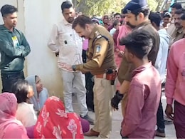 Chhatarpur Accident:&nbsp;बेकाबू 108 एंबुलेंस ने 3 साल के मासूम को कुचला, मौके पर मौत, परिजनों ने SP ऑफिस के सामने लगाया जाम