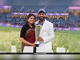 'टीम इंडिया के लोगों में बुरी आदतें', जडेजा की तारीफ करते-करते पत्नी ने ये क्या कह दिया!