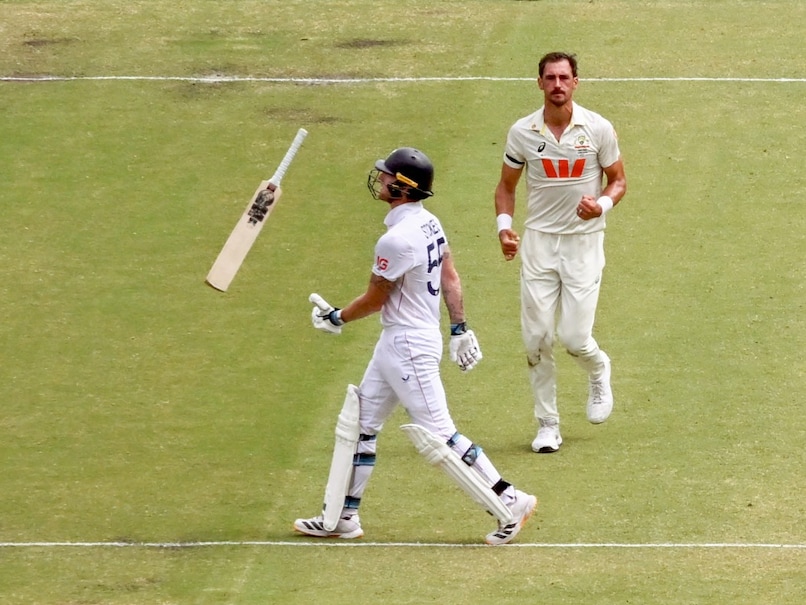 Ben Stokes Jumps In Frustration, Shouts At Himself After Dismissal In 3rd Ashes Test - Video