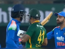 Virat Kohli Asks KL Rahul For A Second Slip vs South Africa, India Captains Reaction Has Internet Talking