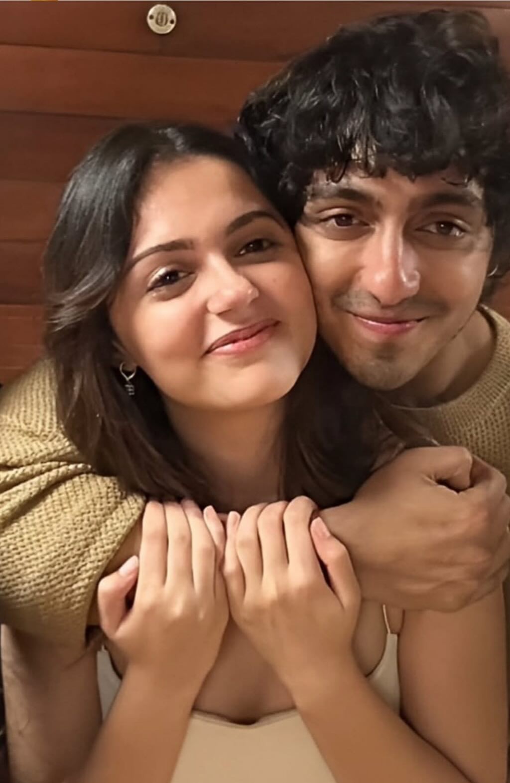 When Ahaan Panday's Winning Speech At NDTV Indian Of The Year 2025 Revealed A "Quiet Moment" With <i>Saiyaara</i> Co-Star Aneet Padda