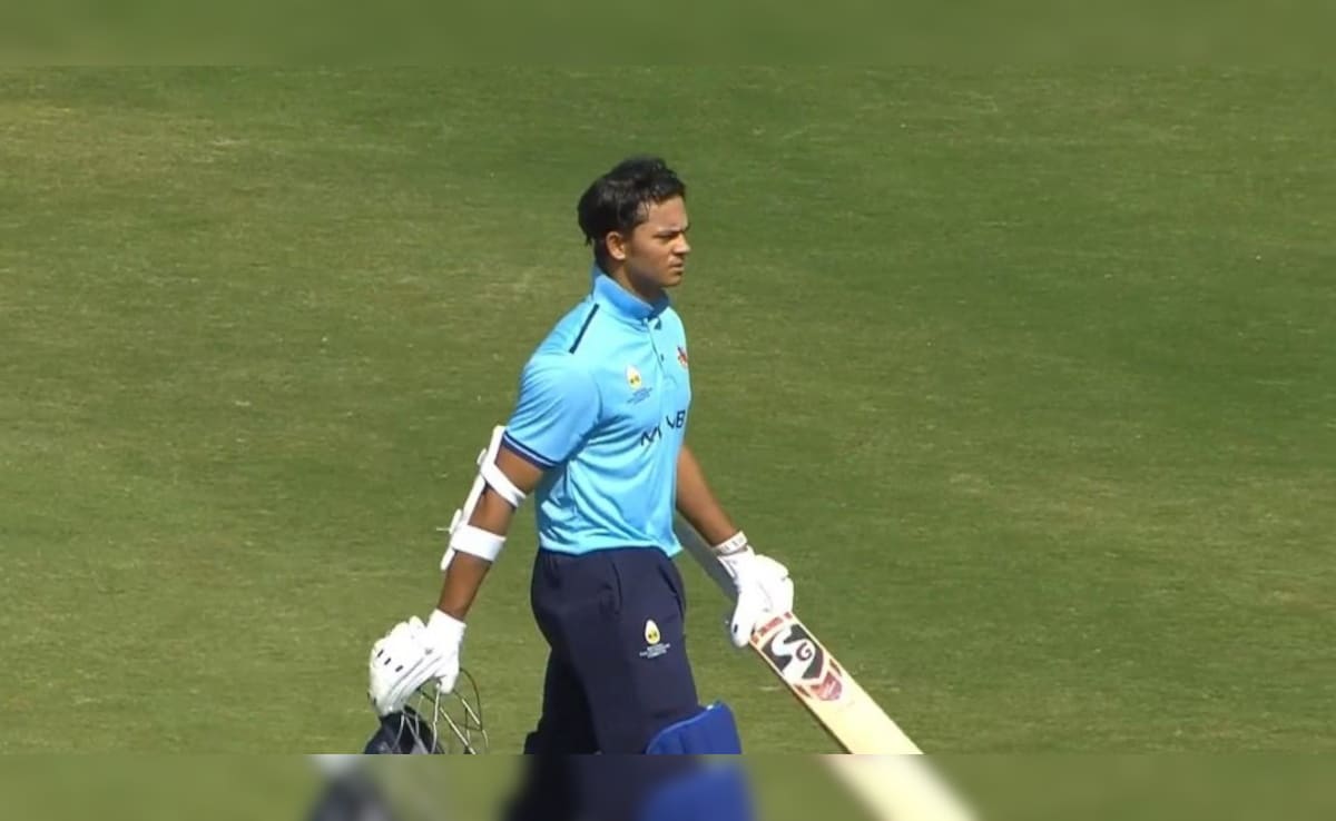 T20 WC 2026: कोई बात नहीं कर रहा, यशस्वी जायसवाल क्यों नहीं बना पाए मौका? चीफ सेलेक्टर अजित अगरकर ने बताई ये वजह