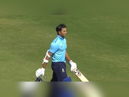 T20 WC 2026: 'कोई बात नहीं कर रहा', यशस्वी जायसवाल क्यों नहीं बना पाए मौका? चीफ सेलेक्टर अजित अगरकर ने बताई ये वजह