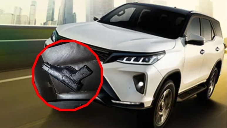 Navi Mumbai Crime : पनवेल रेल्वे स्टेशन परिसरात खळबळ! 'ती' फॉर्च्युनर कोणाची? सीटवर सापडलं पिस्तुल अन्..