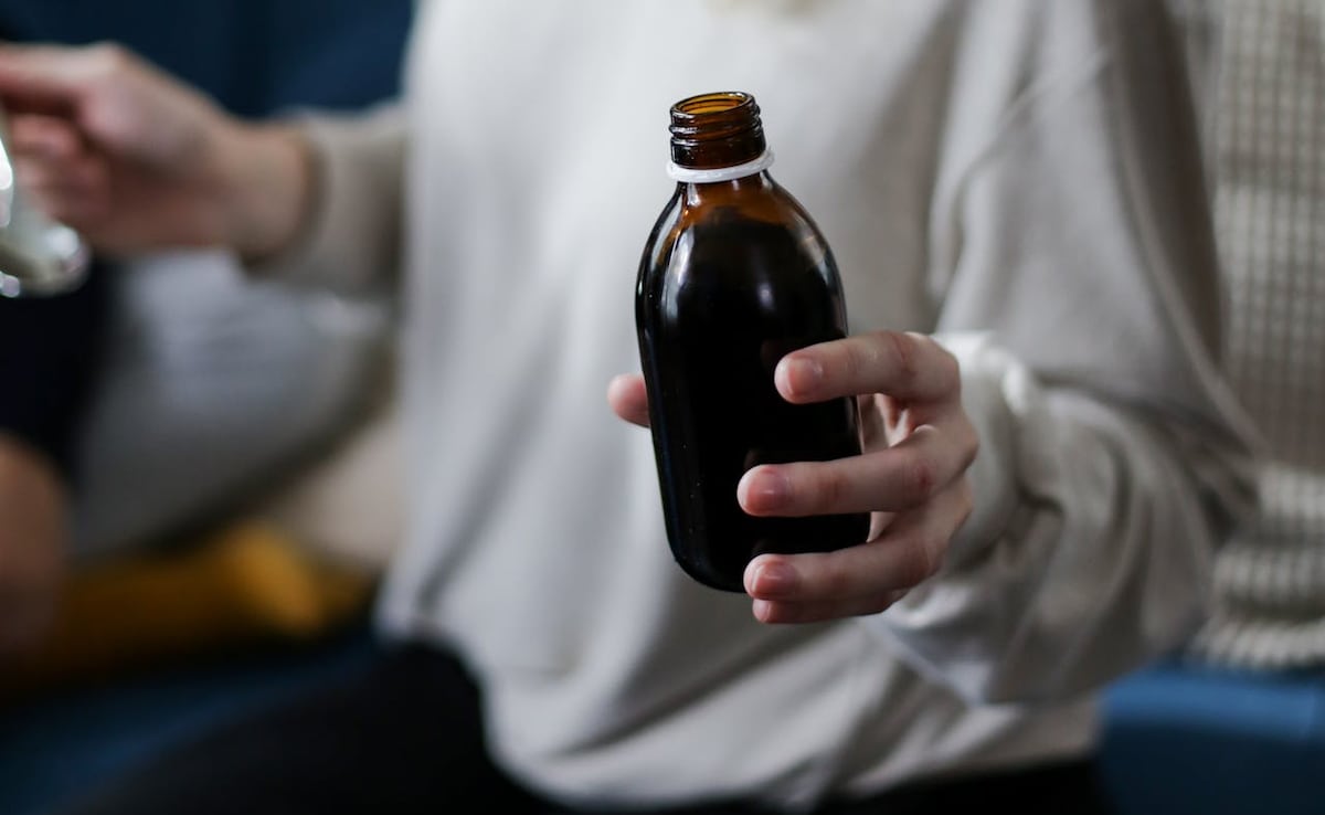 Why Are Codeine-Based Cough Syrups Regulated? Safe Use, Side Effects And Red Flags Explained