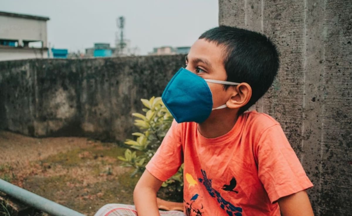 Severe Air Quality In Delhi Threatens Child Lung Development, Increases Infection Risks