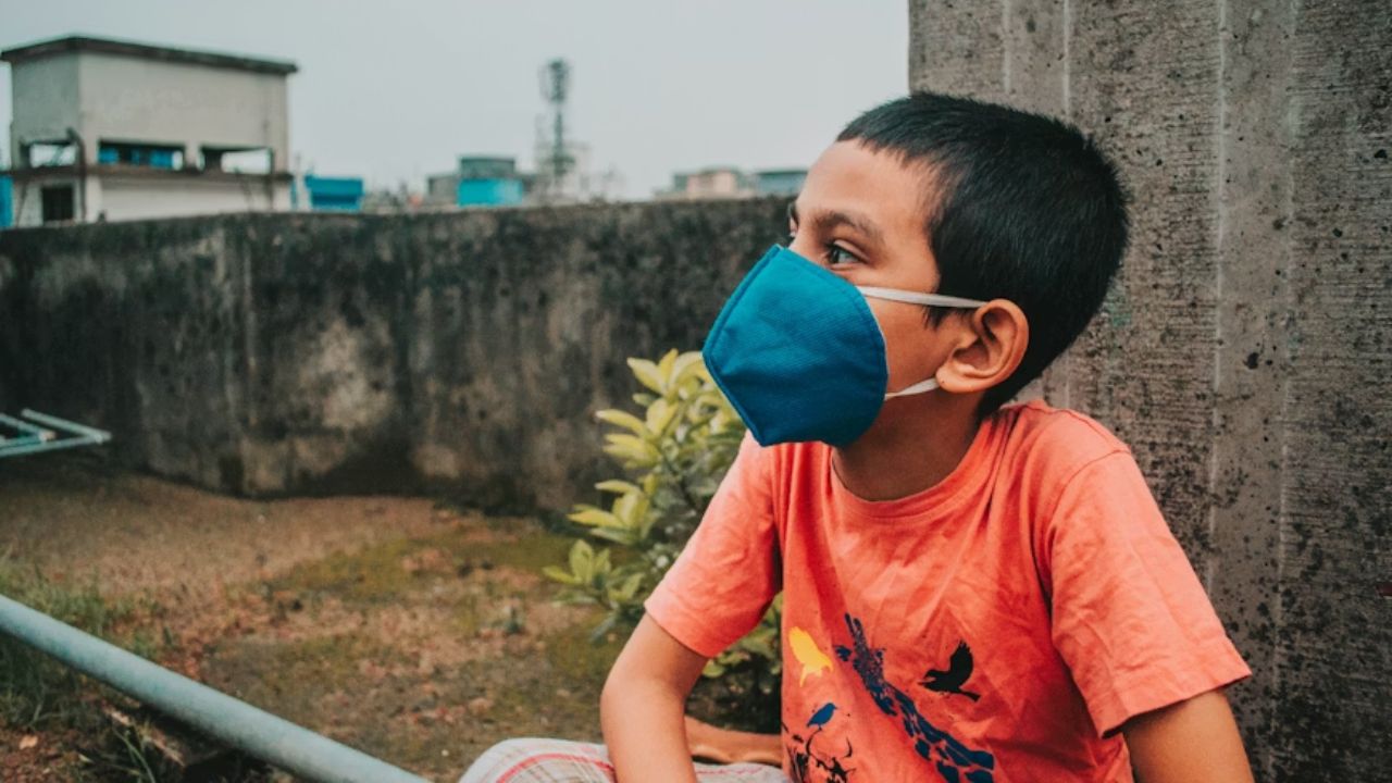 Severe Air Quality In Delhi Threatens Child Lung Development, Increases Infection Risks