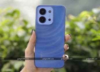 సాఫ్ట్‌వేర్ విషయానికి వస్తే, ఈ ఫోన్ Android 15 ఆధారంగా రూపొందించిన HyperOS 2 పై నడుస్తుంది.