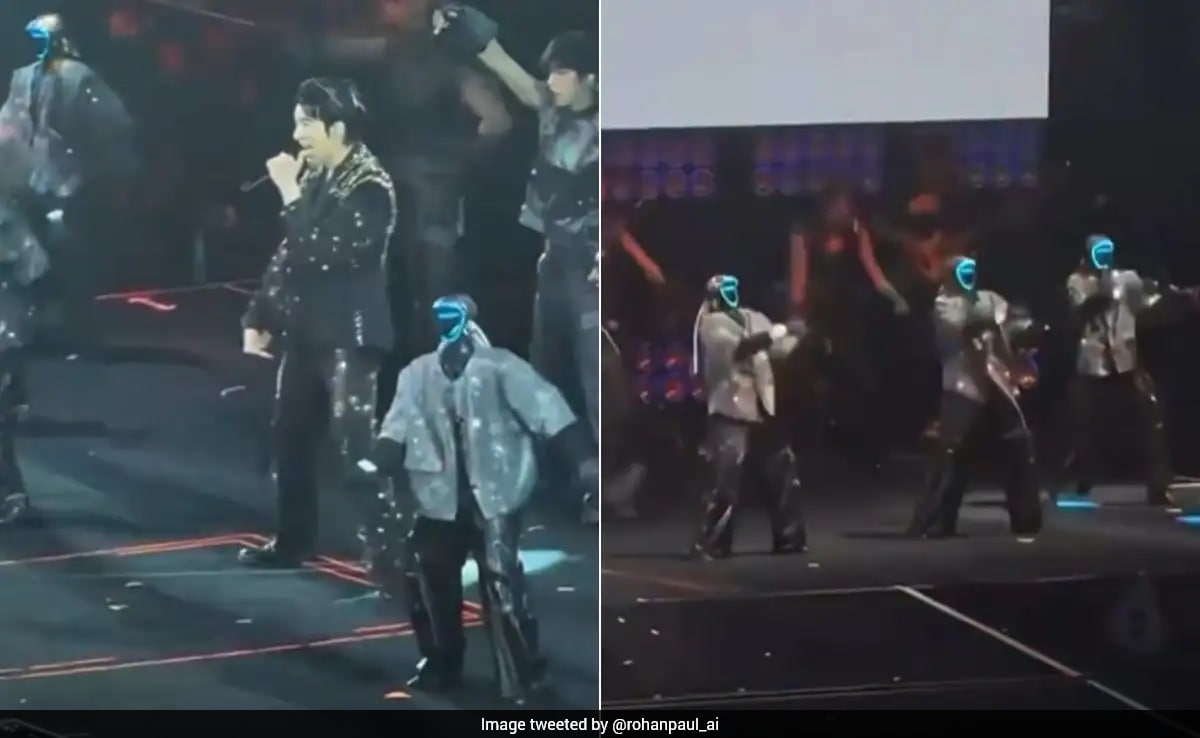 Watch: Singer Performs With Dancing Robots In Futuristic China Concert, Wows Internet