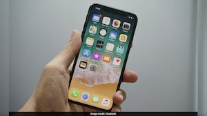 Apple To Resist 'Sanchar Saathi' Order Amid Political Outcry: Report